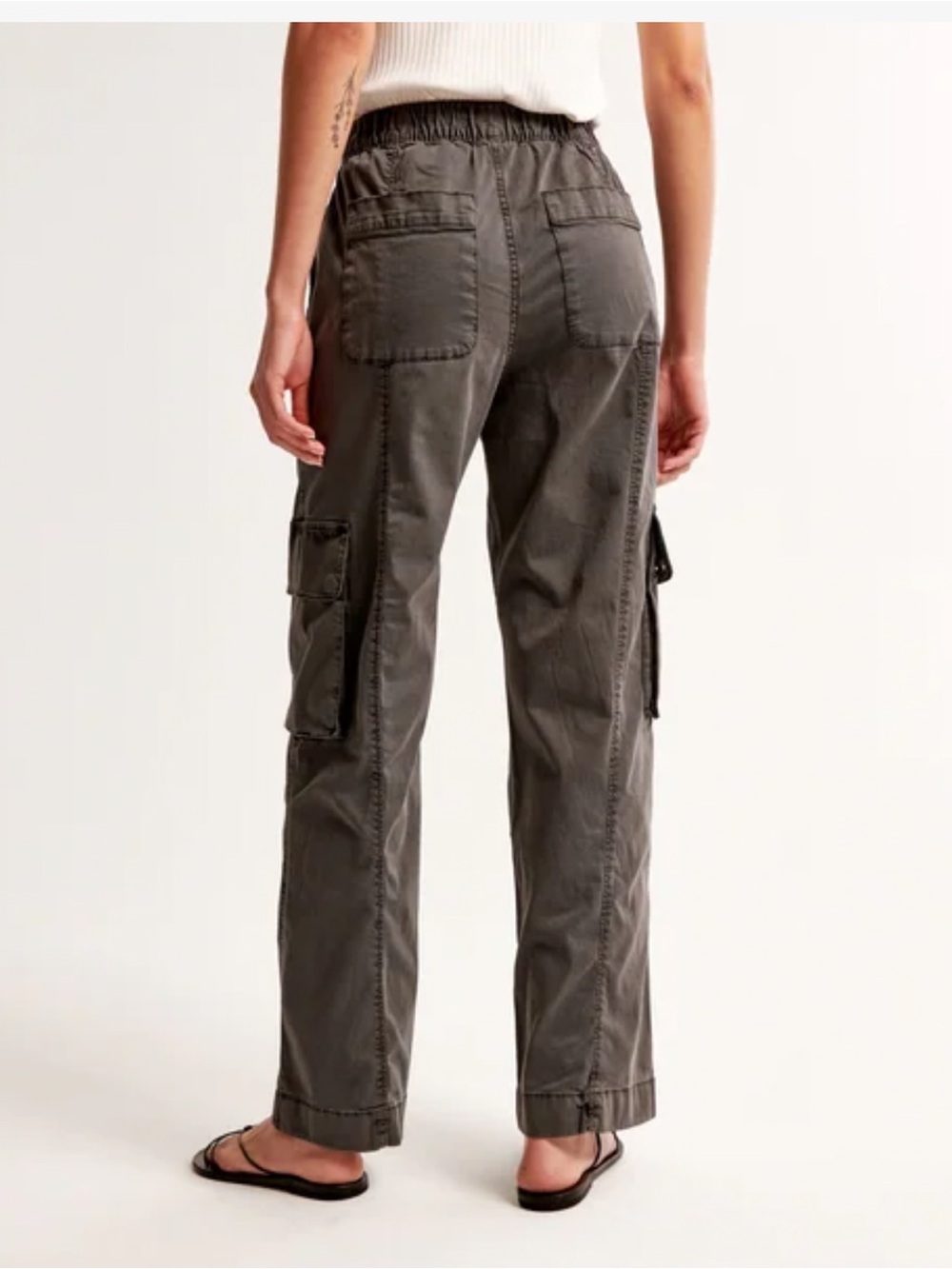 Abercrombie & Fitch Charcoal gray Cargo wide leg sporty Style Pants - Picture 3 of 6